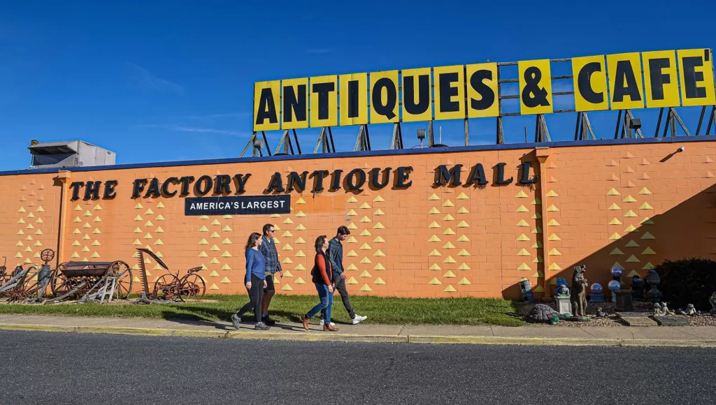 Antiques in Old Towne Orange