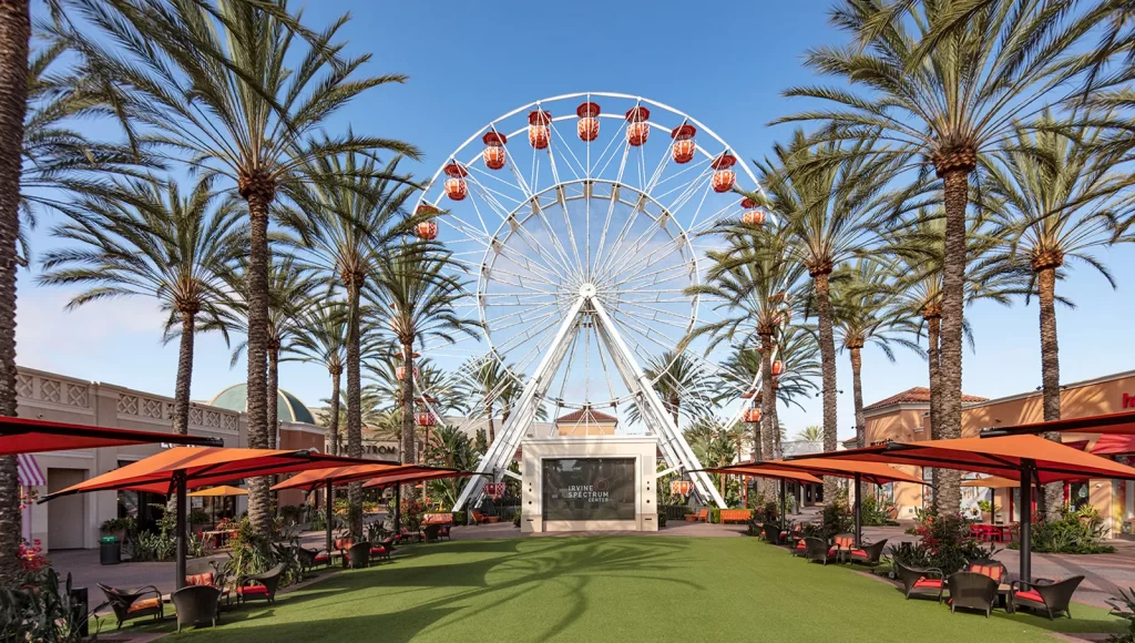 Big Ferris Wheel at Irvine Spectrum