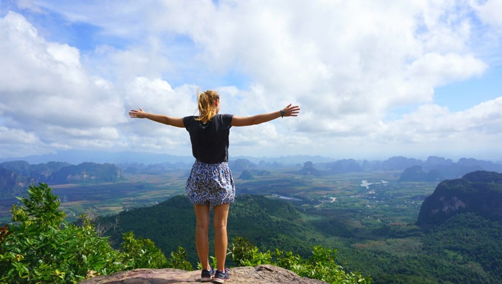 Dragon Crest Mountain 