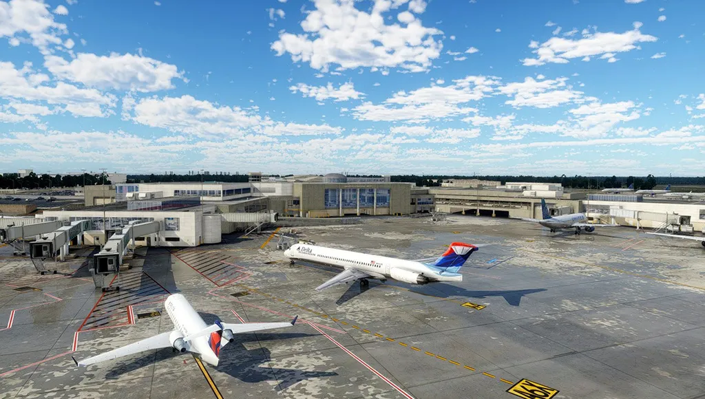 Charleston International Airport (CHS)